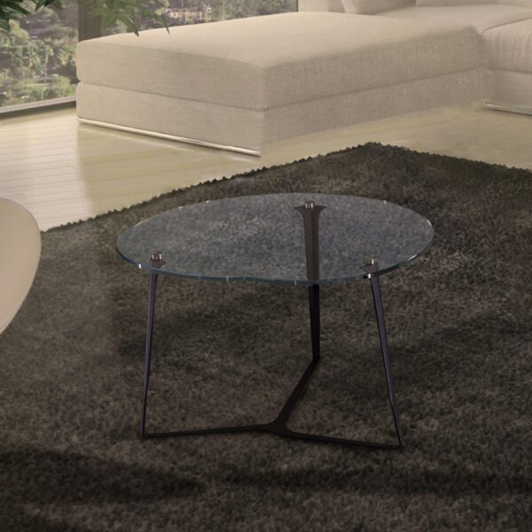 Tavolino da caffè Apple Crystal in vetro di Greyge, con un design sofisticato, un piano in vetro cristallino e una struttura minimalista.