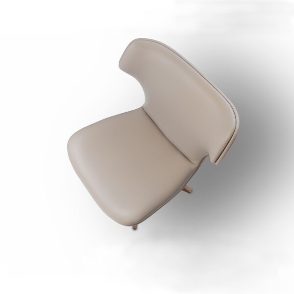 Vista laterale della poltrona in pelle alta Aurora, che ne evidenzia il design elegante e lo schienale allungato per un maggiore comfort e stile.