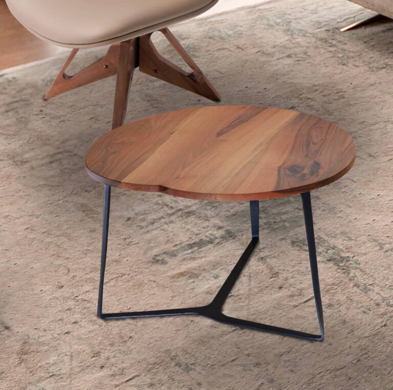 Tavolino Apple Walnut in legno di noce con base in acciaio.